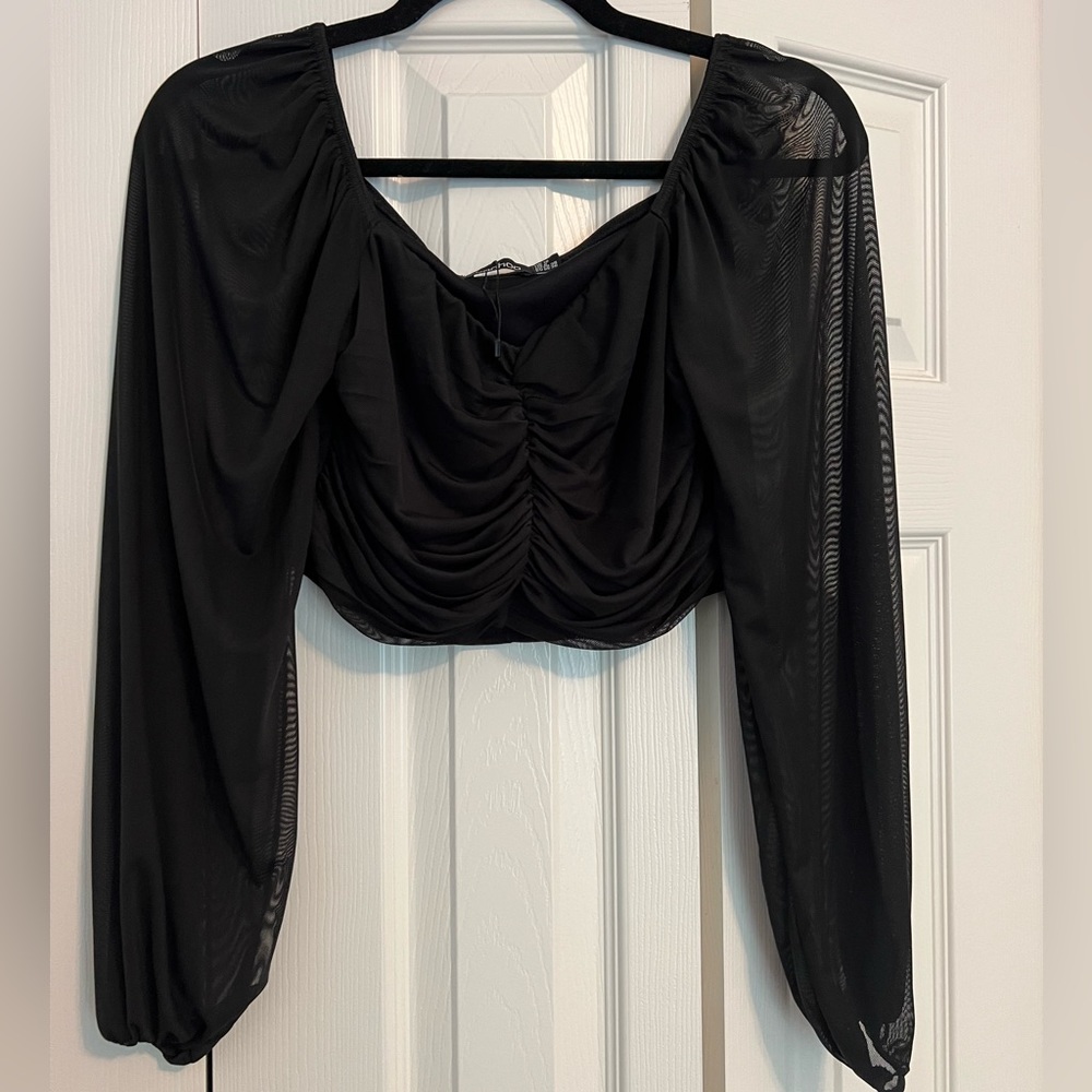 Boohoo womens crop top with sheer sleeves